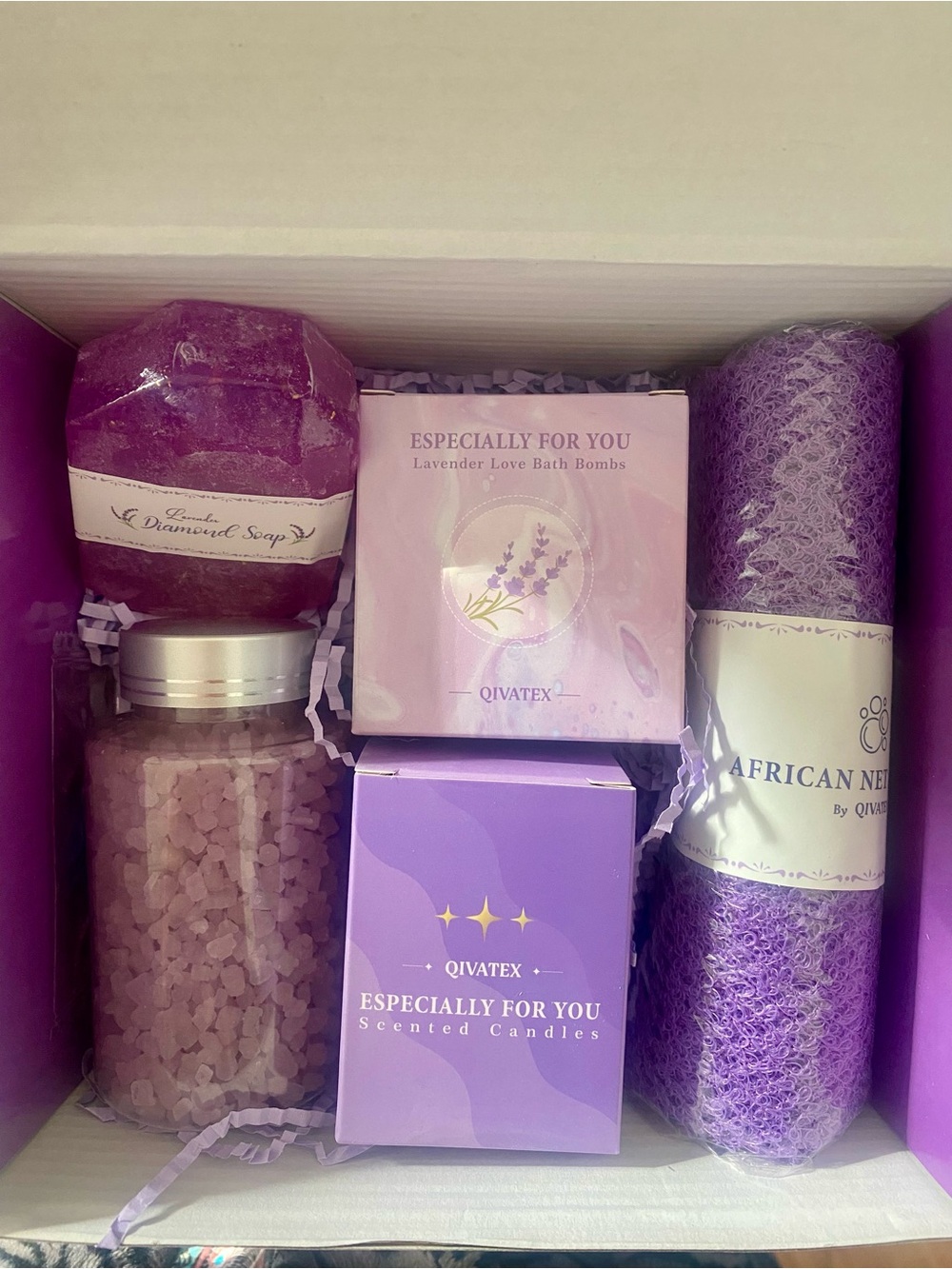 Lavender Bath & Shower Pamper Gift Set | 6-Piece Self Care Box